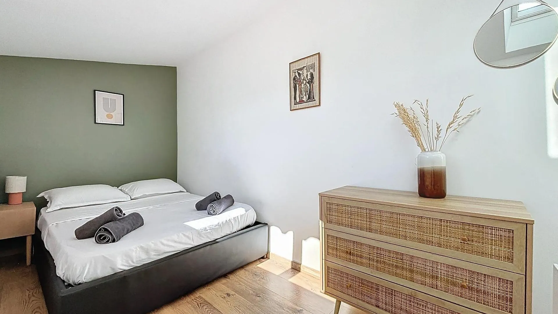 Charmant Appartement - Cours Julien - Central - Les Freres De La Loc' Marseille 0*,  France